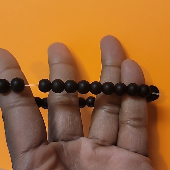 Unisex - Libra Zodiac Black Beaded Bracelet - Picture 3 of 6